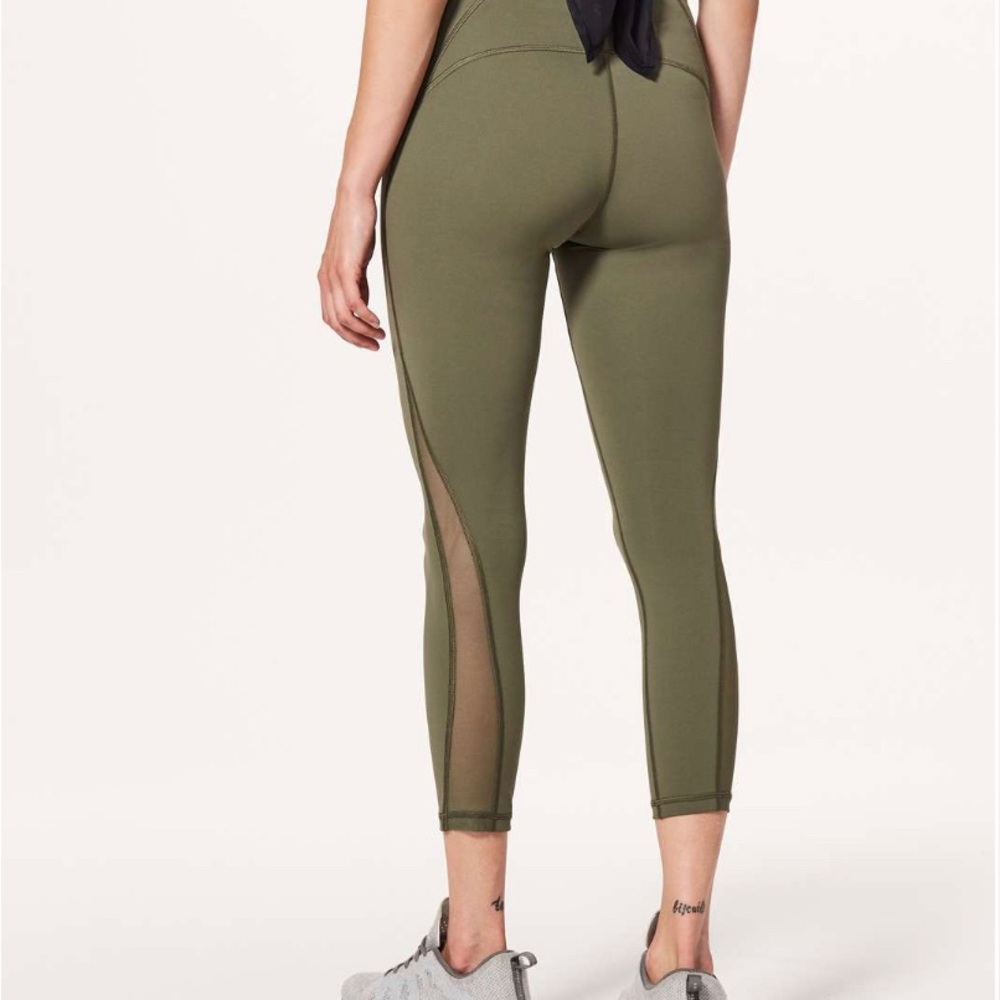 Lululemon Train Times 7/8 Pant *25" in Sage, Size 12